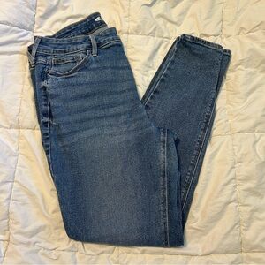 Old Navy Rockstar Super Skinny High Rise Jean